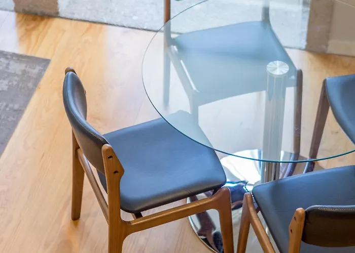 Almada 151 アパート *