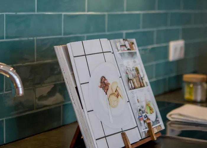 Almada 151 アパート