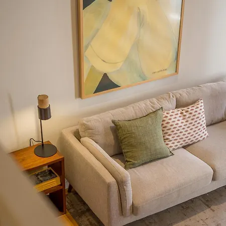 Almada 151 Порту