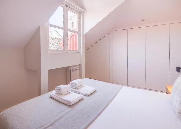 Almada 151 Apartman Porto