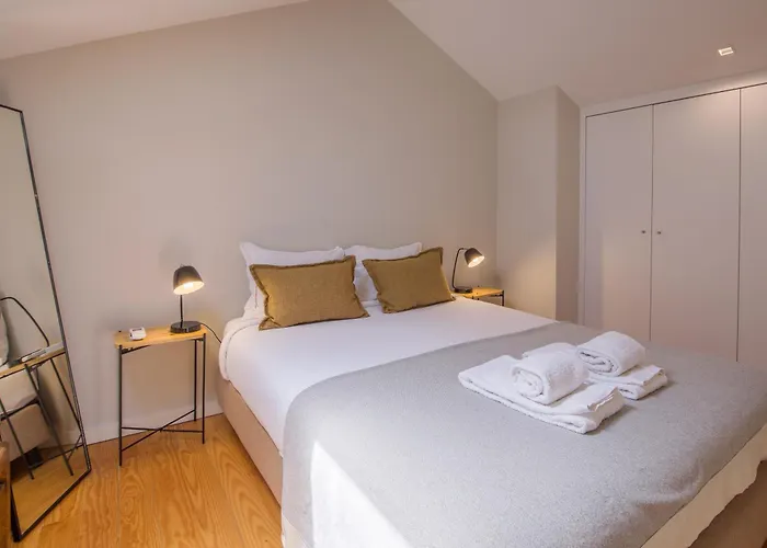 Almada 151 Apartman *