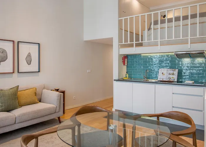 Almada 151 Apartman Porto