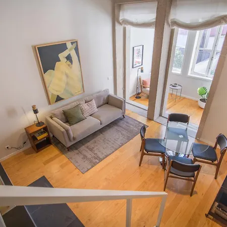 Almada 151 포르투